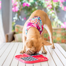 Load image into Gallery viewer, Lickimat SloMo Dog