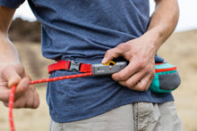 Load image into Gallery viewer, Ruffwear Hitch Hiker Lead Portable Hitch & Leash Combo