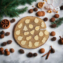 Load image into Gallery viewer, Apawtiser Berry Christmas treats