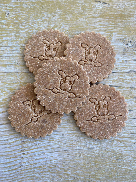 Be More Bob Apple & Peanut Butter Biccies