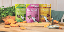 Load image into Gallery viewer, Forthglade natural soft bite treats with turkey