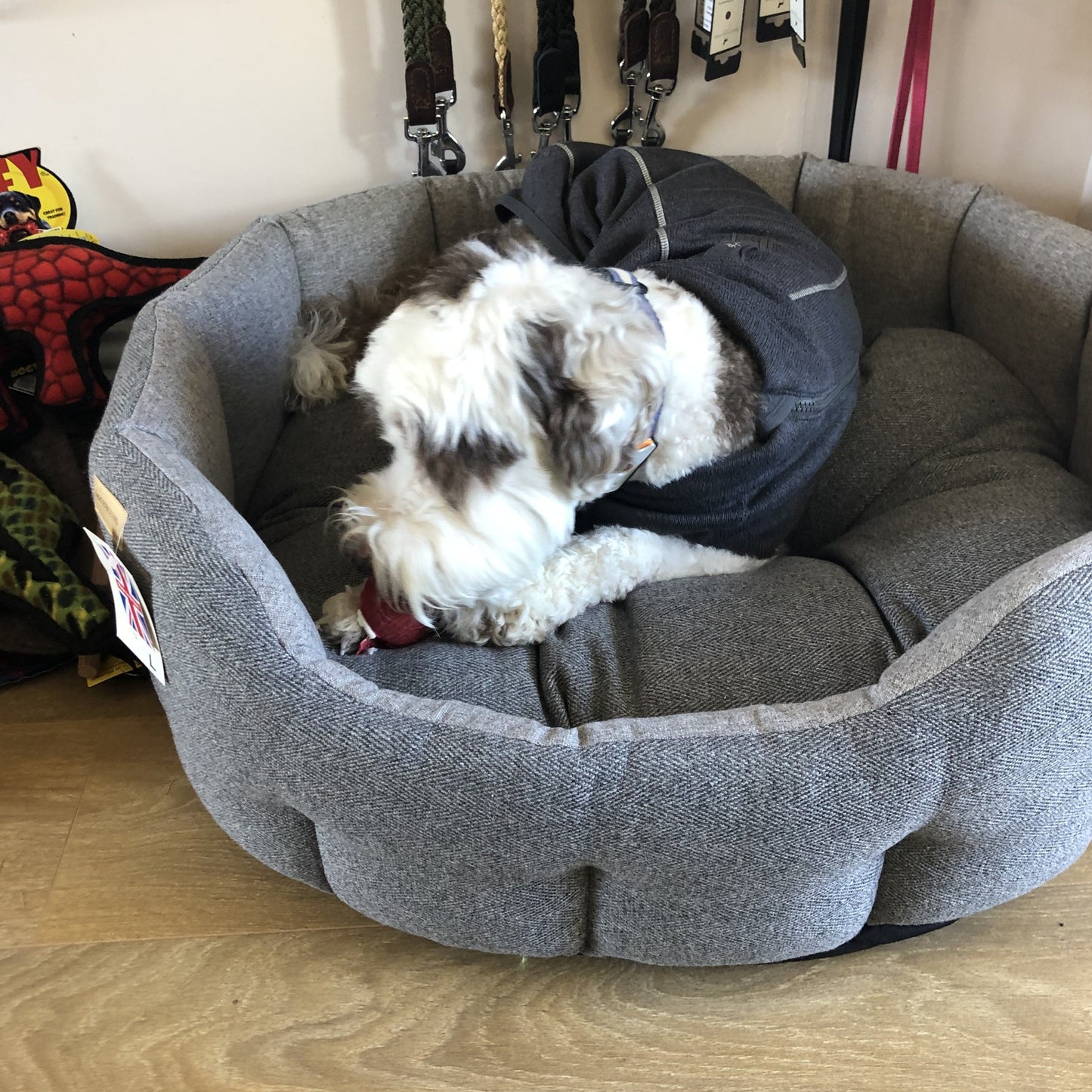 Earthbound Traditional Tweed Bed - Steel Grey