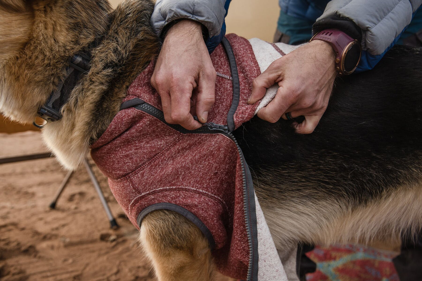 Ruffwear Hemp Hound Dog Sweater Fired Brick & Slate Blue